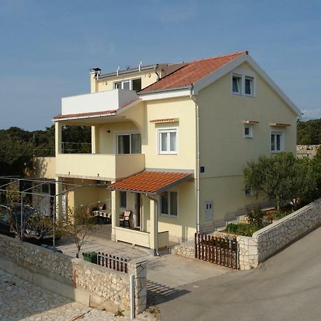 Apartmani Stambuk マンドレ エクステリア 写真