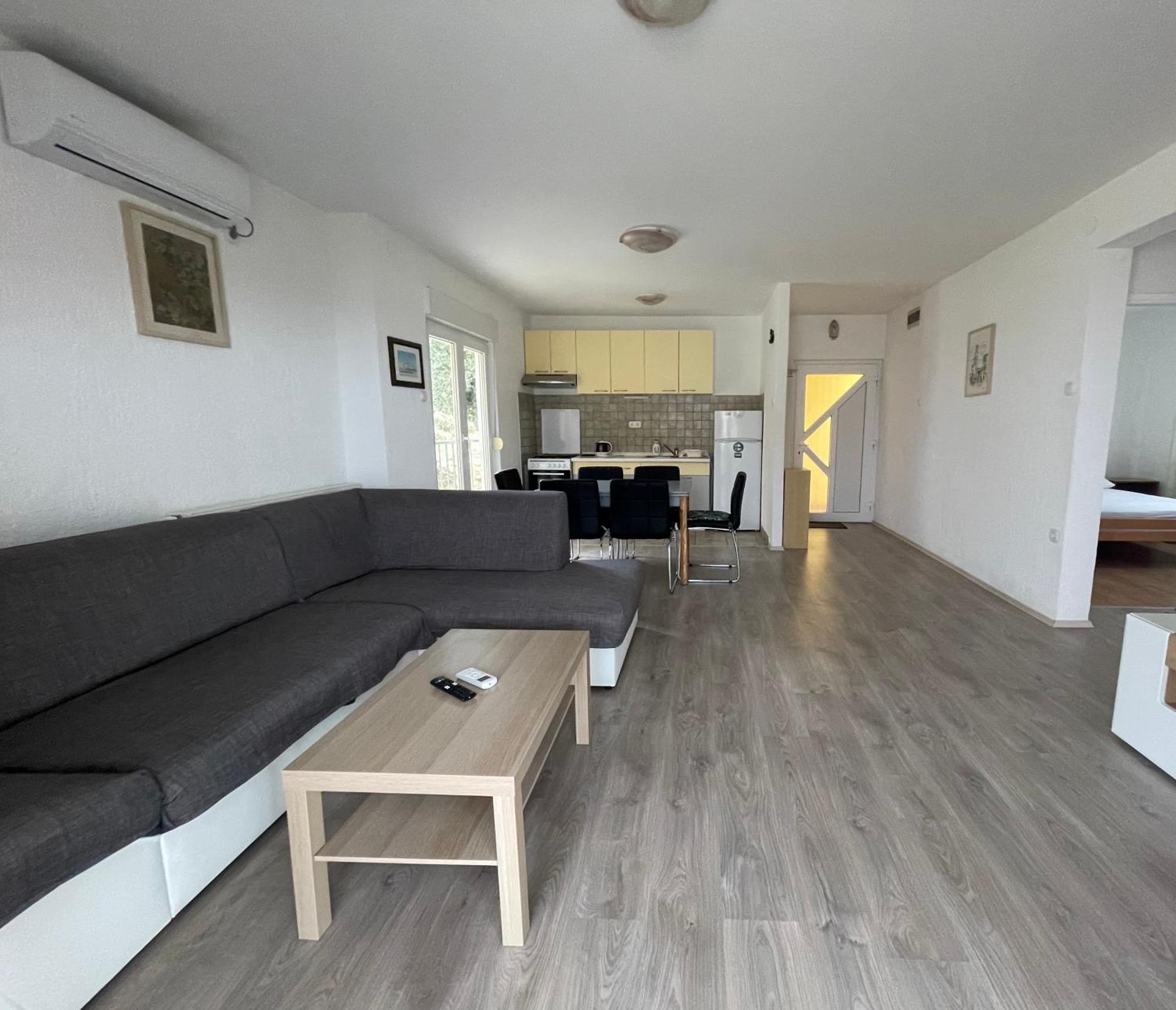 Apartmani Stambuk マンドレ エクステリア 写真