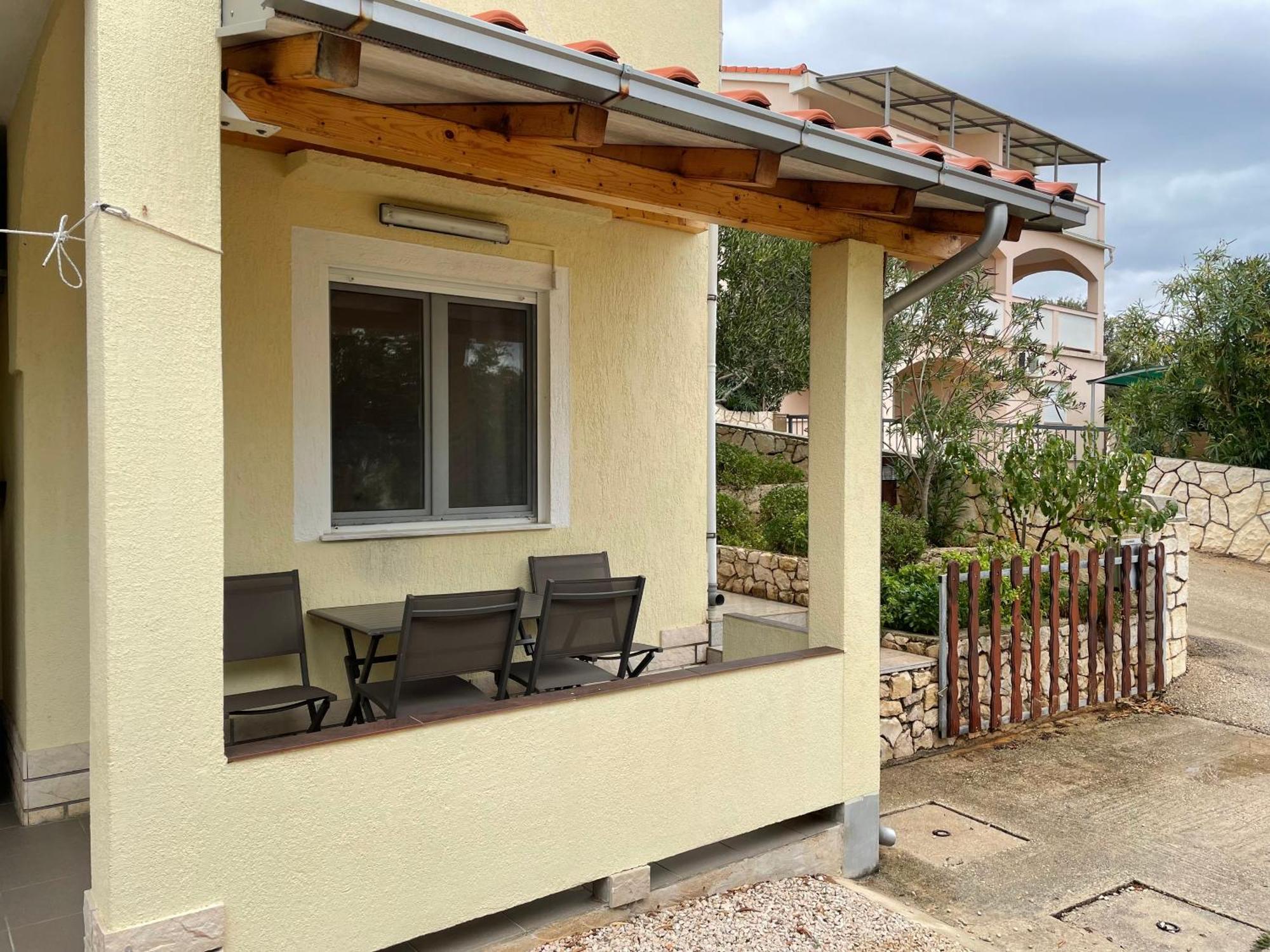 Apartmani Stambuk マンドレ エクステリア 写真